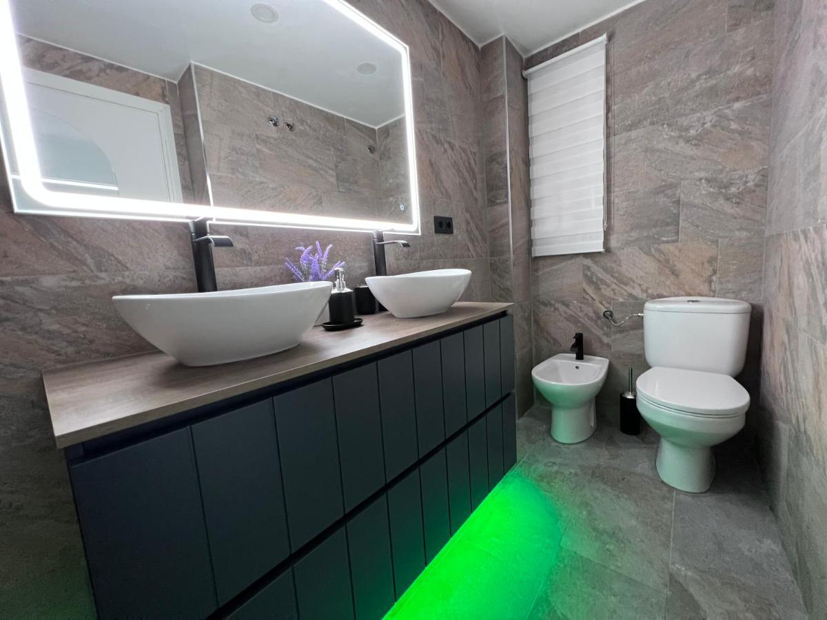 Stylish Getaway - Renovated 1br With Pool & Tennis Apartment